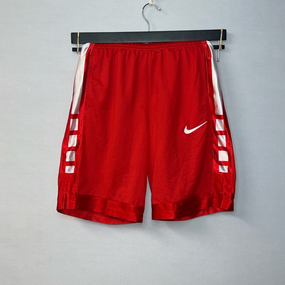 Nike Boys’ Athletic Shorts — Large